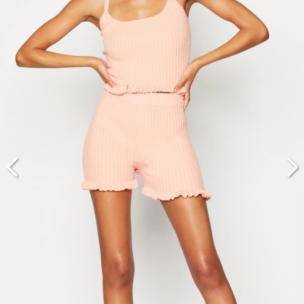 NEW bcbg small pink shorts